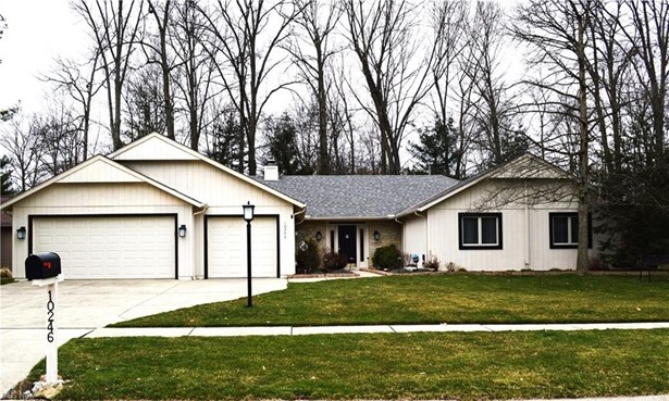 Ranch, Single Family - Strongsville, OH
