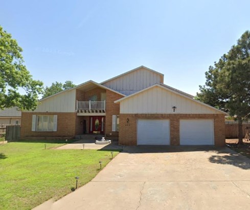 Single Family Residence, 2 Story - Plainview, TX