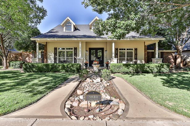 Single Family Residence, 2 Story - Lubbock, TX