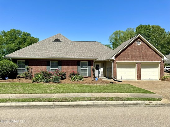 Single Family Residence, French Acadian - Canton, MS