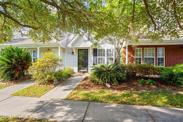 Townhouse, Two Story - Beaufort, SC