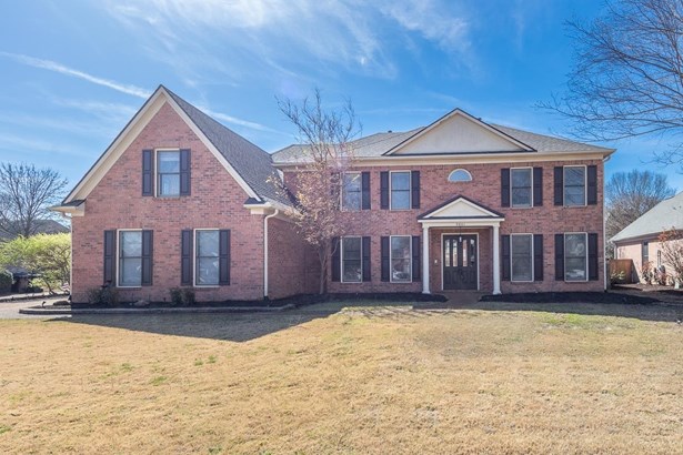 Detached Single Family, Traditional - Collierville, TN