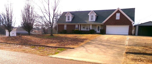 Detached Single Family, Traditional - Munford, TN