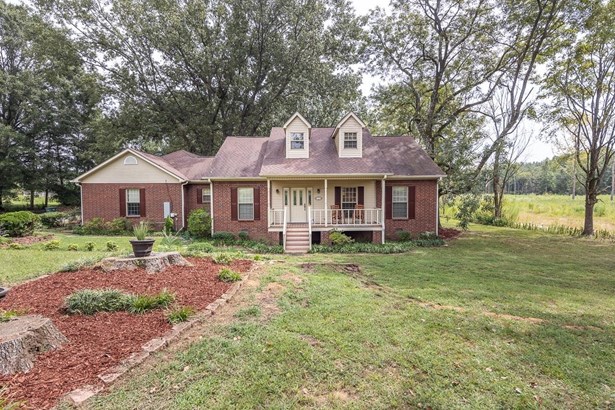 Detached Single Family, Traditional - Eads, TN