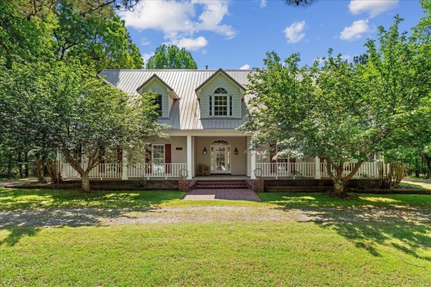 Attached Single Family, Traditional - Mount Pleasant, MS