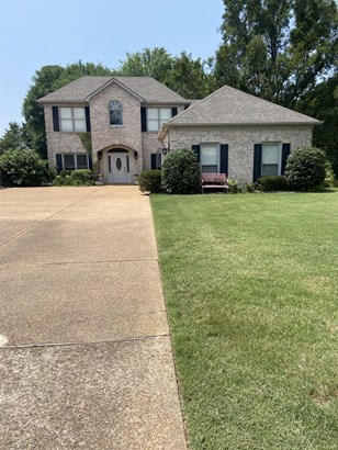 Detached Single Family, Traditional - Hernando, MS