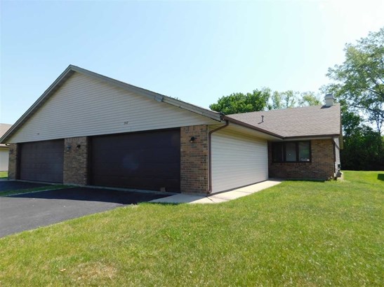 Condominium, Ranch Style - ROCKFORD, IL
