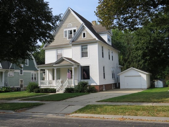 814 Richards Ave. Watertown
