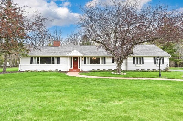1211 E Donges Ct