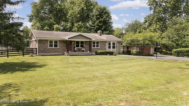 Single Family Residence, Ranch - Crestwood, KY