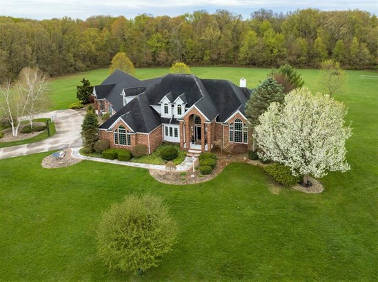 Welcome home to a wonderful estate setting