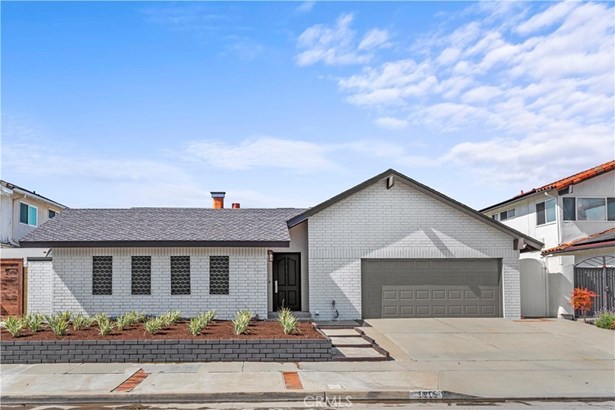 Single Family Residence, Contemporary - Huntington Beach, CA