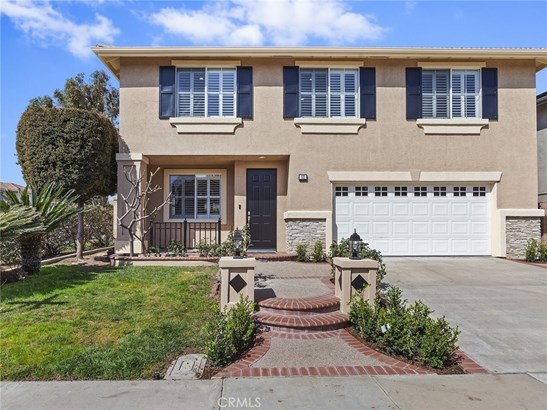 Colonial,Traditional, Single Family Residence - Irvine, CA