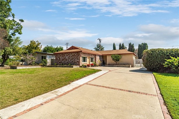 Single Family Residence, Ranch - Claremont, CA
