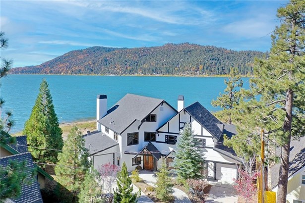 Tudor, Single Family Residence - Big Bear Lake, CA