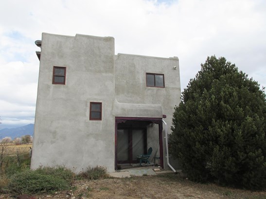 Pueblo Style, Single Family - Ranchos de Taos, NM