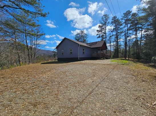 Residential, Ranch - Marble, NC