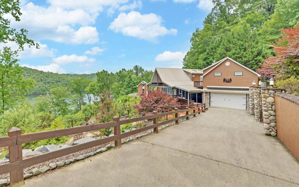 Ranch,Chalet,Two Story, Residential - Murphy, NC