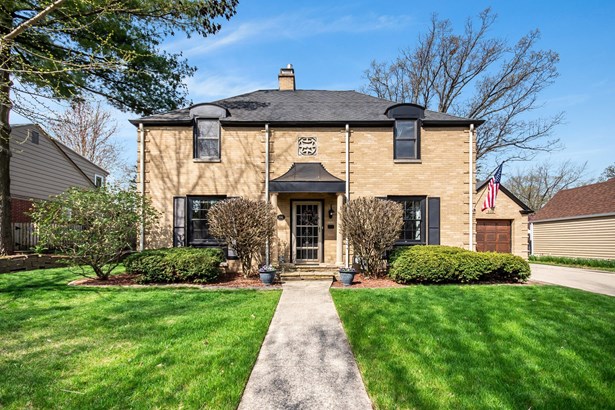 2 Stories, French Provincial - Elgin, IL