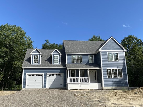 Colonial, Single Family - Hollis, NH