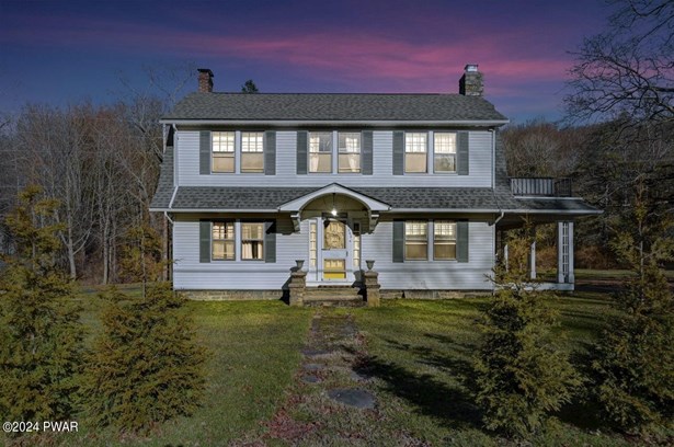 Colonial,Dutch Colonial, Single Family Residence - South Sterling, PA