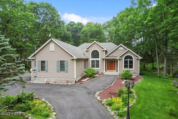 Ranch, Single Family,Detached - Lords Valley, PA