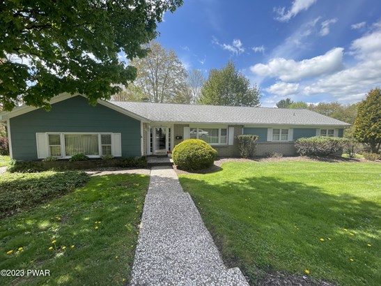 Single Family Residence, Ranch - Honesdale, PA
