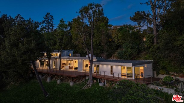 Single Family Residence, Modern - Beverly Hills, CA