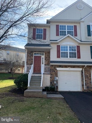 Townhouse, End of Row/Townhouse - KING OF PRUSSIA, PA