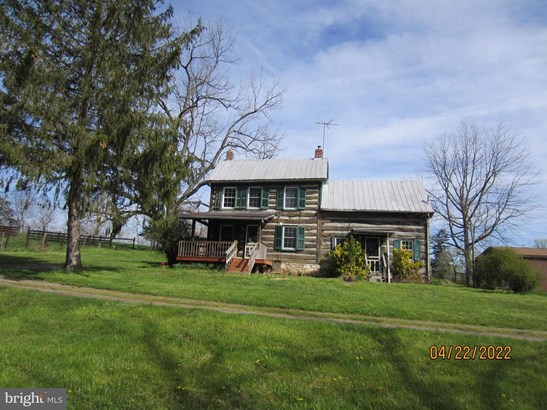 Detached, Single Family - HEDGESVILLE, WV