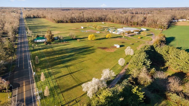 Ranch, Farm - Bridgeton, NJ