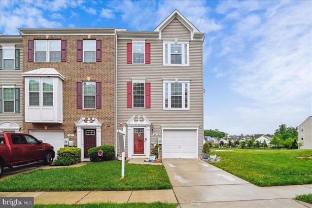 Townhouse, End of Row/Townhouse - GLEN BURNIE, MD