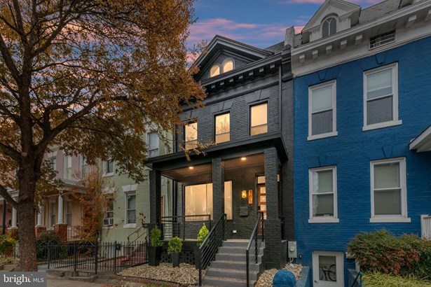 Townhouse, Interior Row/Townhouse - WASHINGTON, DC