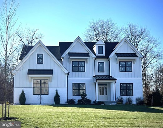 Detached, Single Family - BLUE BELL, PA