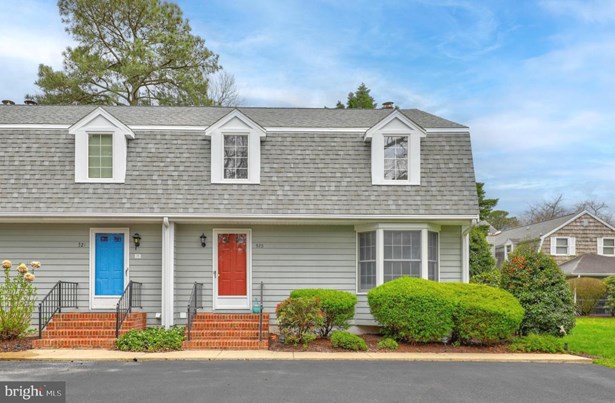 Townhouse, End of Row/Townhouse - BETHANY BEACH, DE
