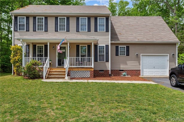 Colonial, TwoStory, Single Family - Chesterfield, VA