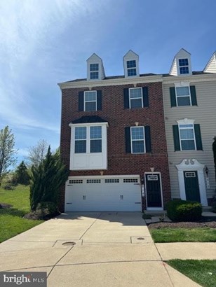 Townhouse, End of Row/Townhouse - SYKESVILLE, MD