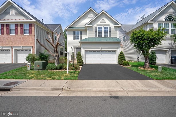 Detached, Single Family - HAYMARKET, VA