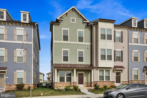 Townhouse, End of Row/Townhouse - FREDERICK, MD