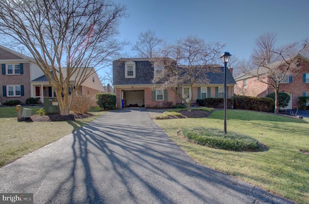 Detached, Single Family - MONTGOMERY VILLAGE, MD