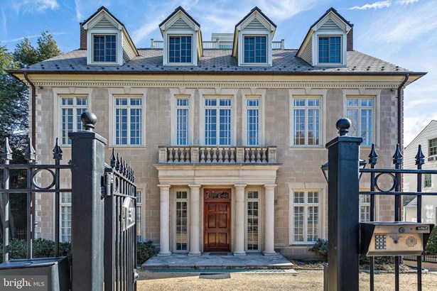 Detached, Single Family - WASHINGTON, DC