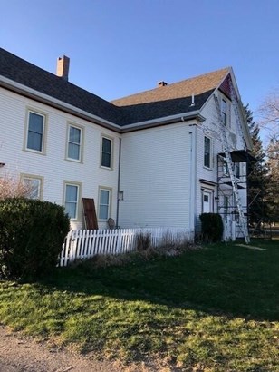 Single Family Residence, Farmhouse,New Englander - Steuben, ME