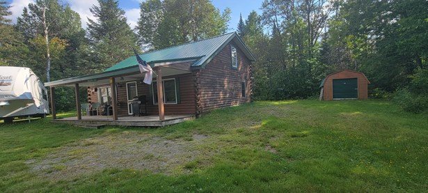 Single Family Residence, Camp,Cottage - Hersey, ME