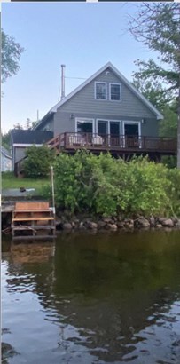 Single Family Residence, Cottage - Lincoln, ME