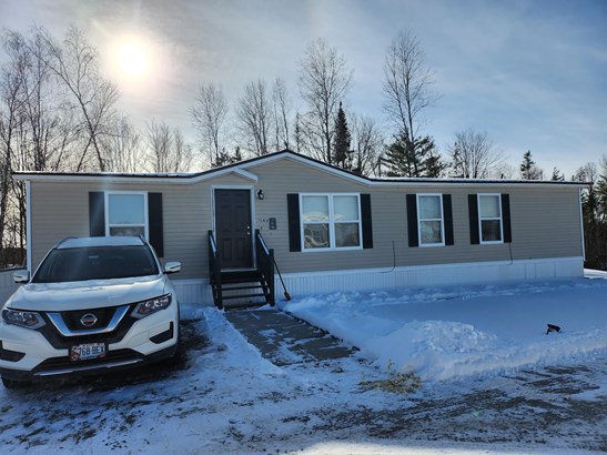 Double Wide, Manufactured Home - Pittsfield, ME