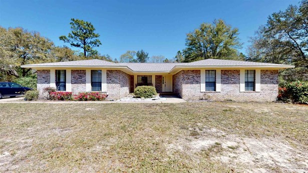 Single Family Residence, Ranch - Pace, FL