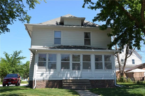 Residential, Two Story - Des Moines, IA