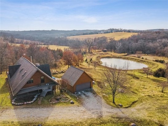 Acreages, Ranch - St Charles, IA