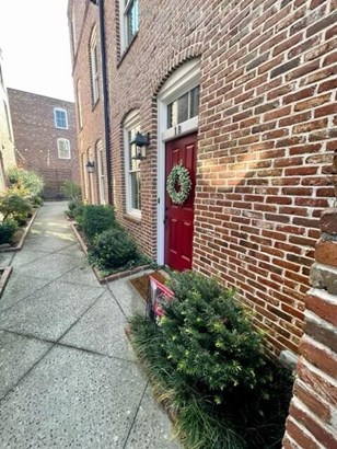 Townhouse, 3 Story - North Augusta, SC