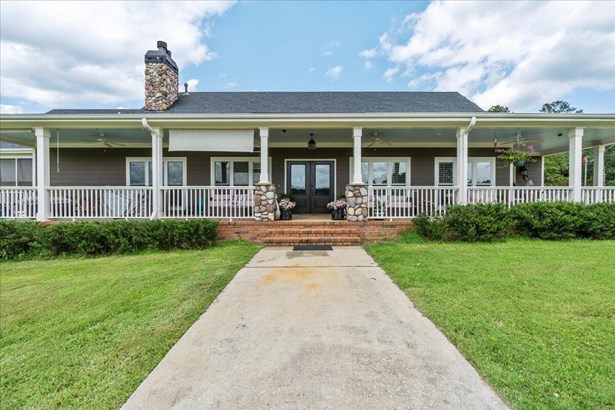 Farm House,Ranch, Single Family Residence - Harlem, GA